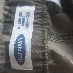 Old Navy Modern Jogger Cargo Pants